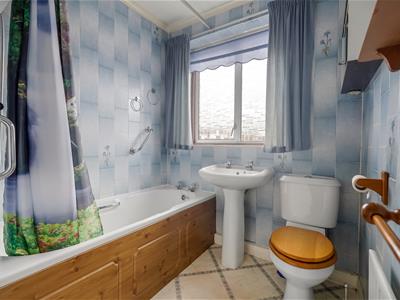Picture 10
